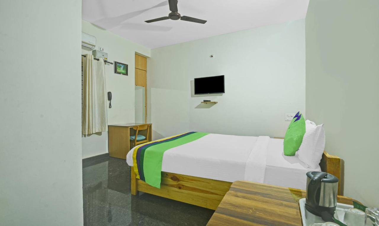 Treebo Trend Karan Residency Hotel ไมซอร์ ภายนอก รูปภาพ