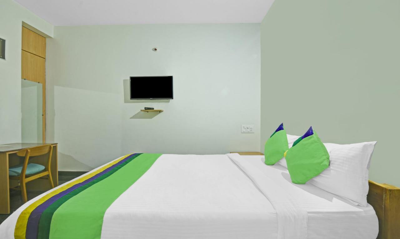 Treebo Trend Karan Residency Hotel ไมซอร์ ภายนอก รูปภาพ