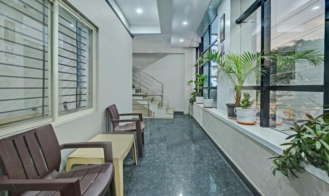 Treebo Trend Karan Residency Hotel ไมซอร์ ภายนอก รูปภาพ